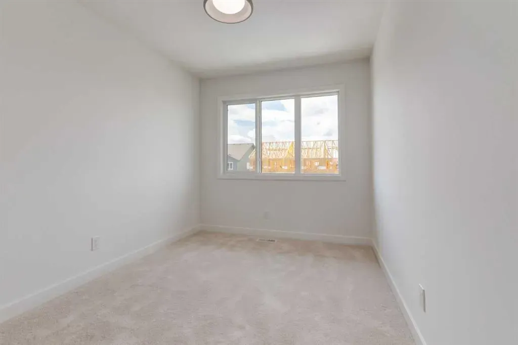257 Cobblestone Gate