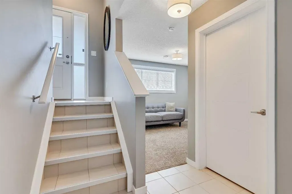 297 Mahogany Boulevard SE