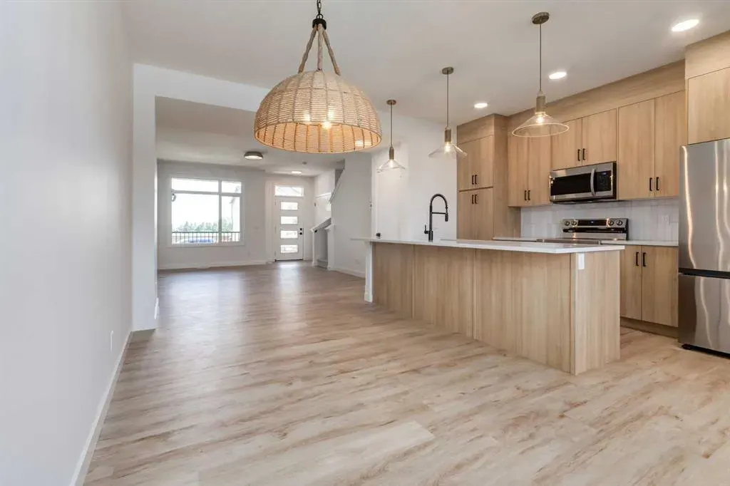 265 Cobblestone Gate