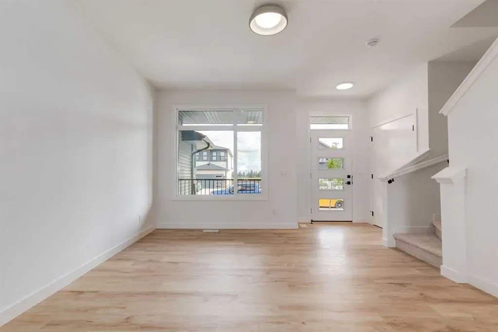 265 Cobblestone Gate