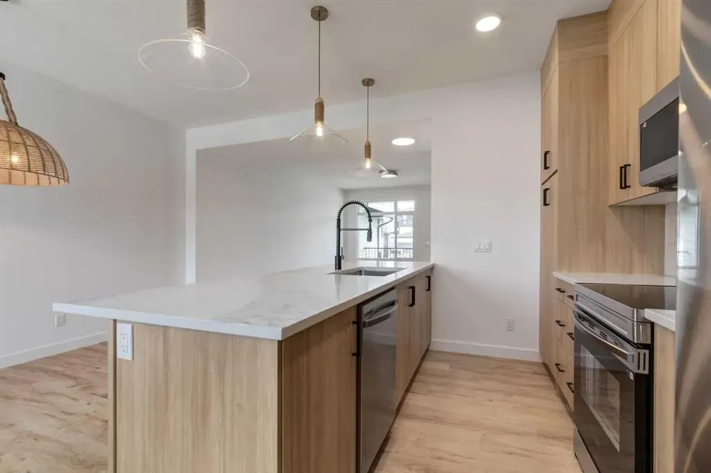 265 Cobblestone Gate