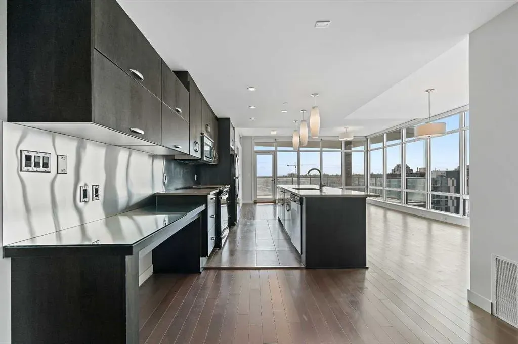 530 12 Avenue SW, #1401