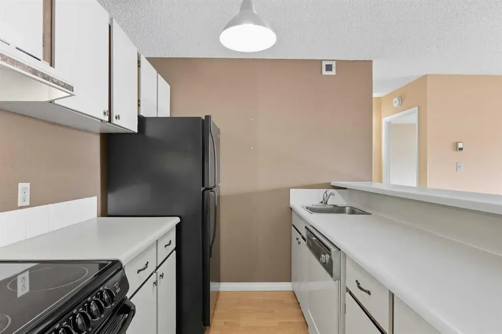 221 6 Avenue SE, #1707