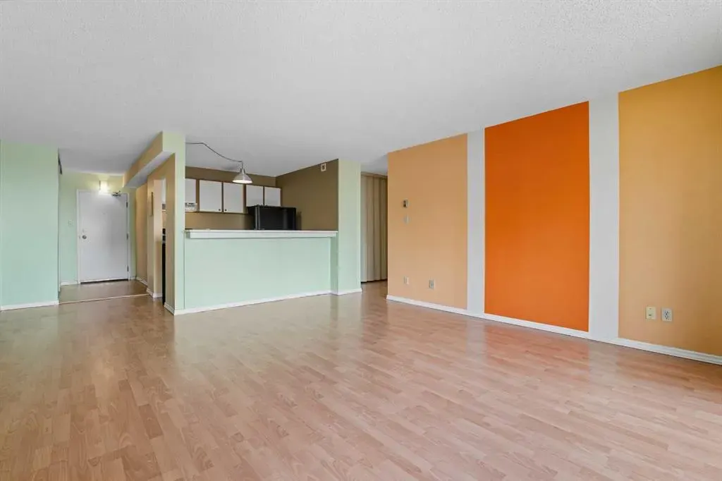 221 6 Avenue SE, #1707