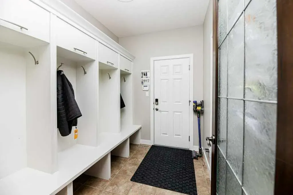 34 Overand Place