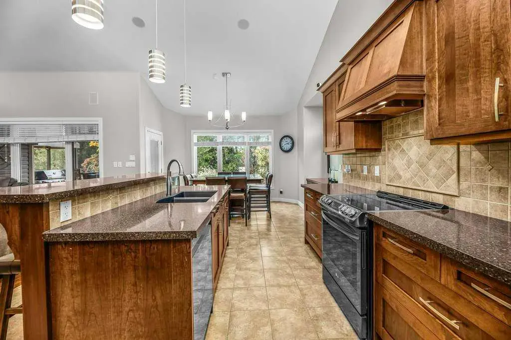 34 Overand Place