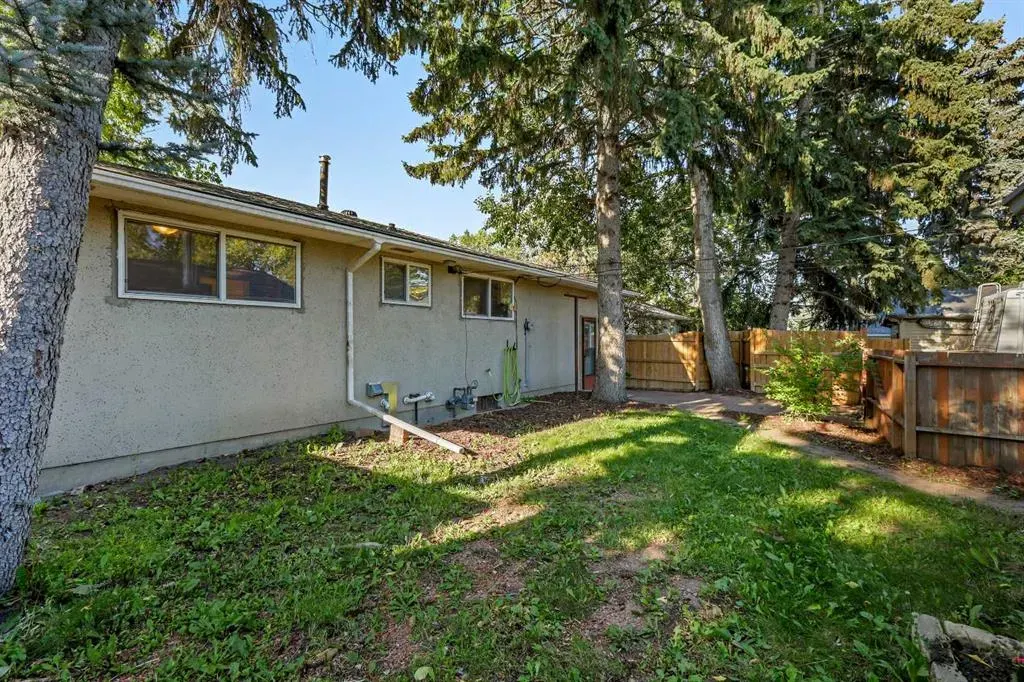 4524 Fordham Crescent SE
