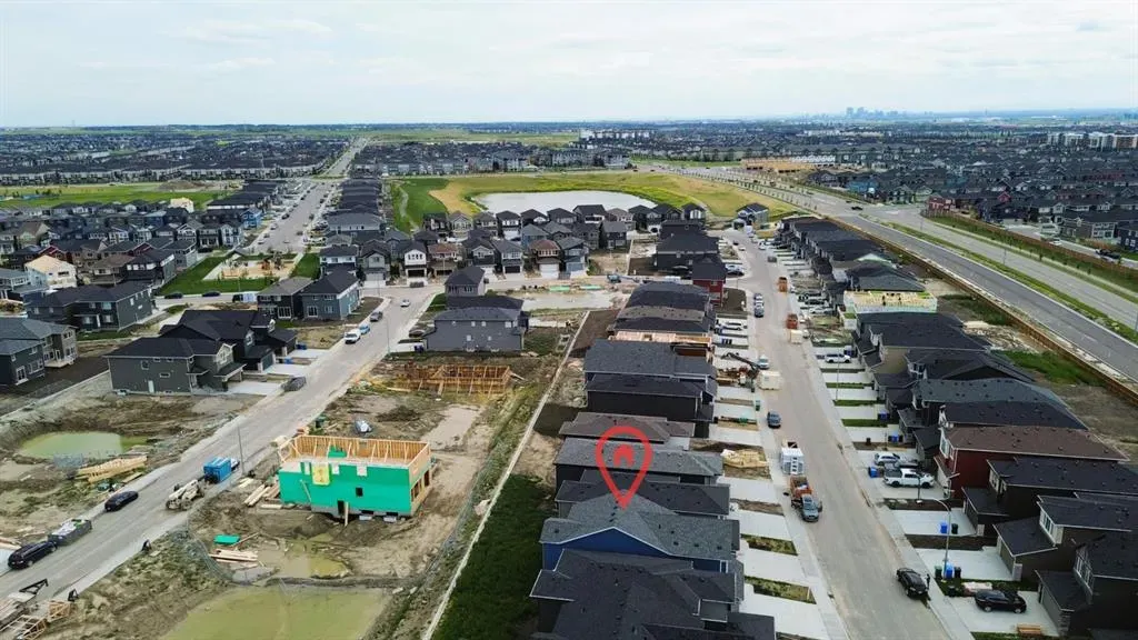 374 Corner Glen Way NE