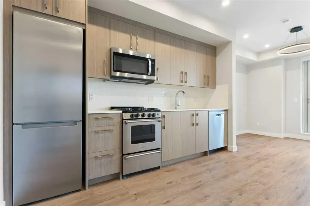 110 18A Street NW, #451