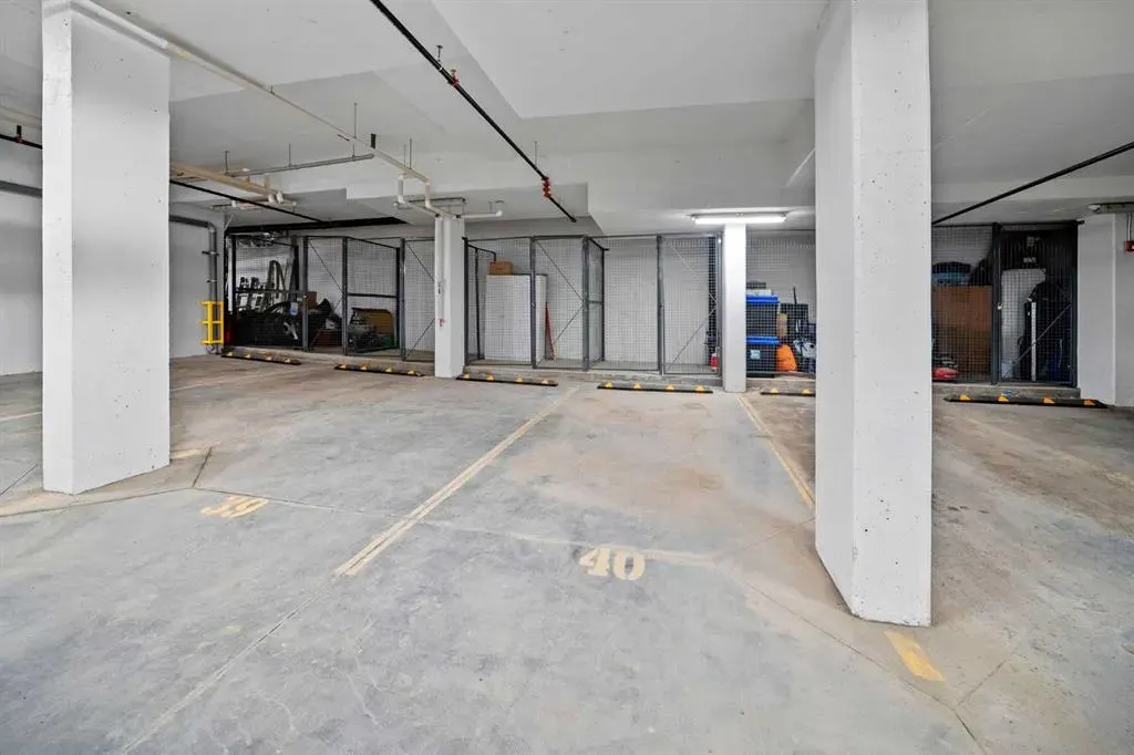 205 Spring Creek Common SW, #403