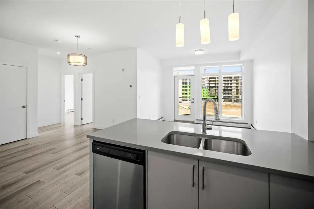205 Spring Creek Common SW, #403