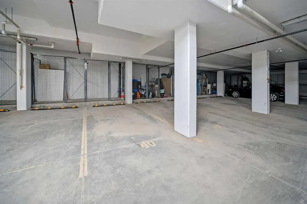 205 Spring Creek Common SW, #403