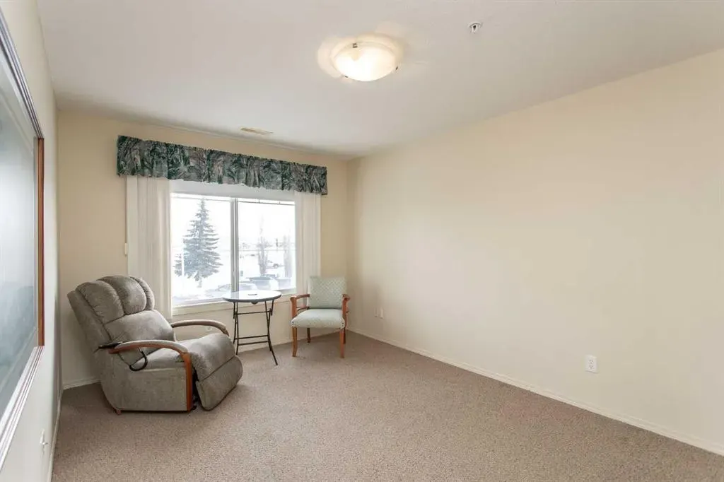 4425 Heritage Way, #207