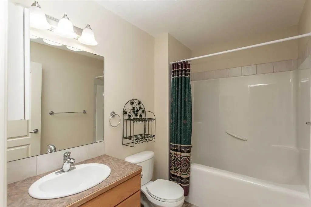 4425 Heritage Way, #207