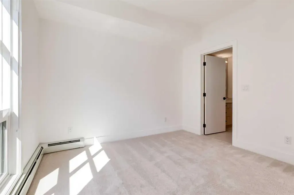330 Dieppe Drive SW, #303