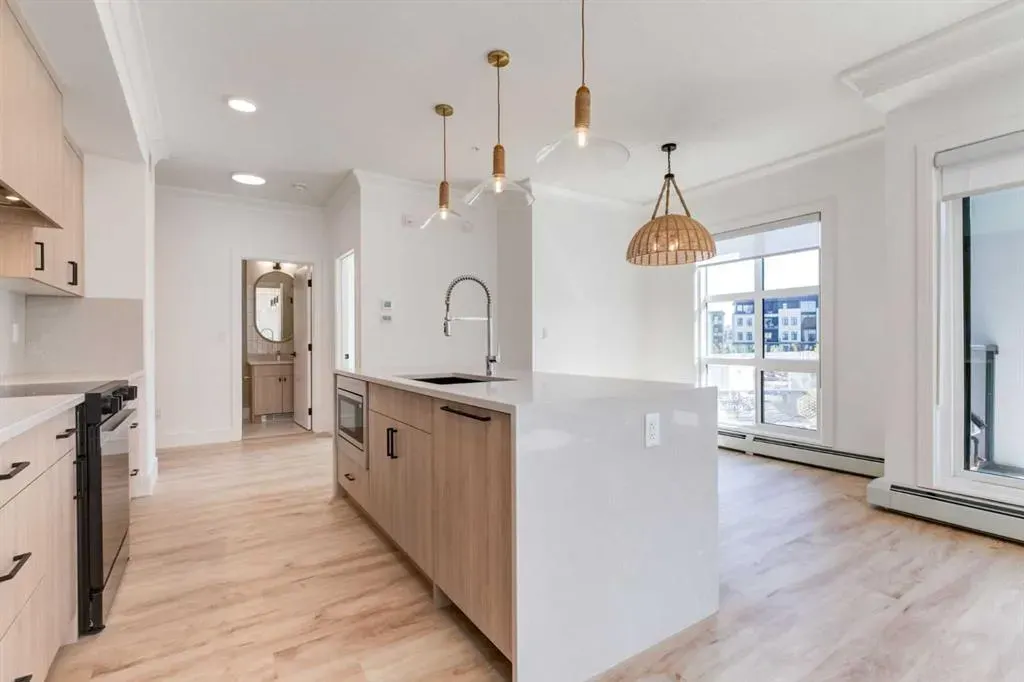 330 Dieppe Drive SW, #303