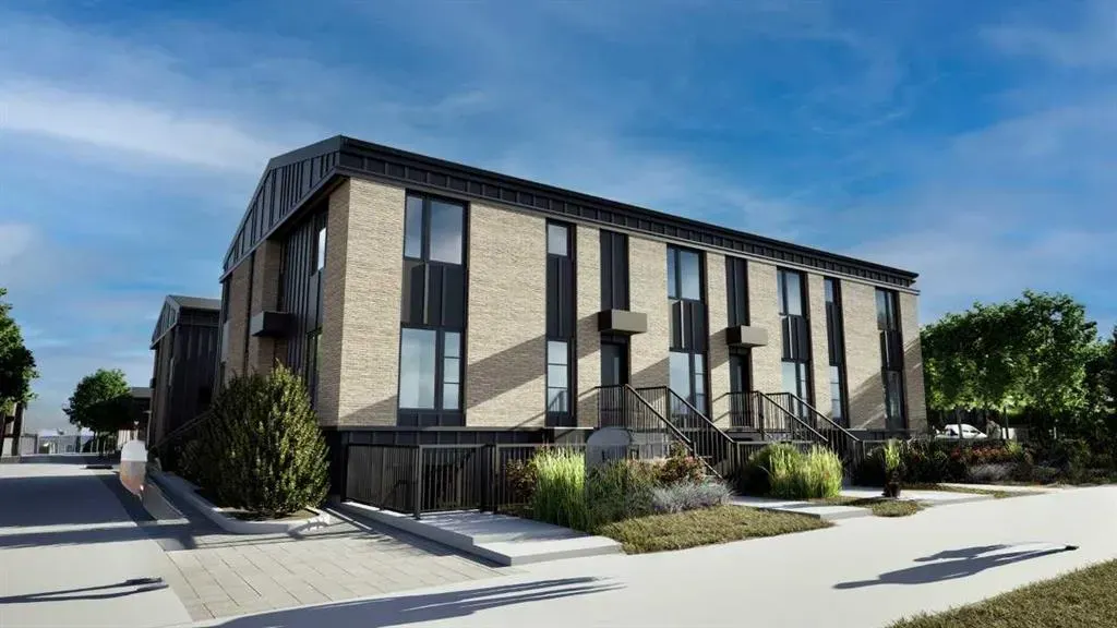 63 Belmont Passage SW, #107