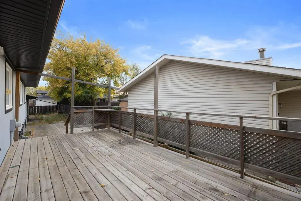 225 Cardinal Drive