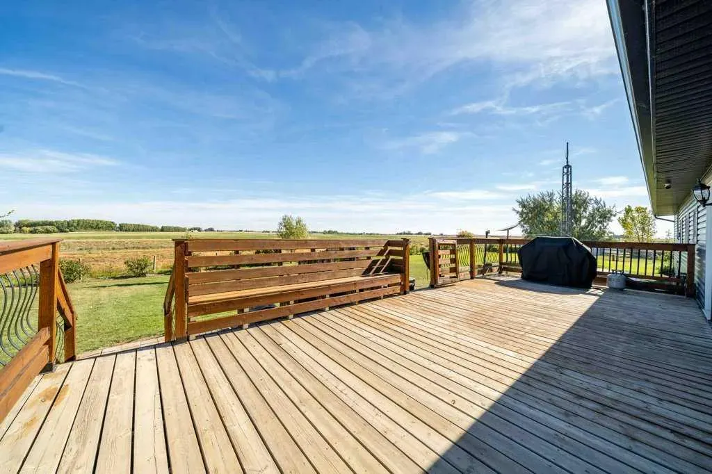 12323 Range Road 74
