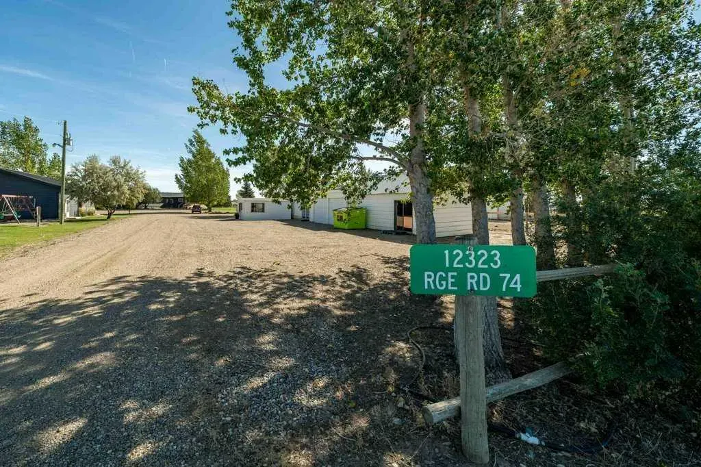12323 Range Road 74