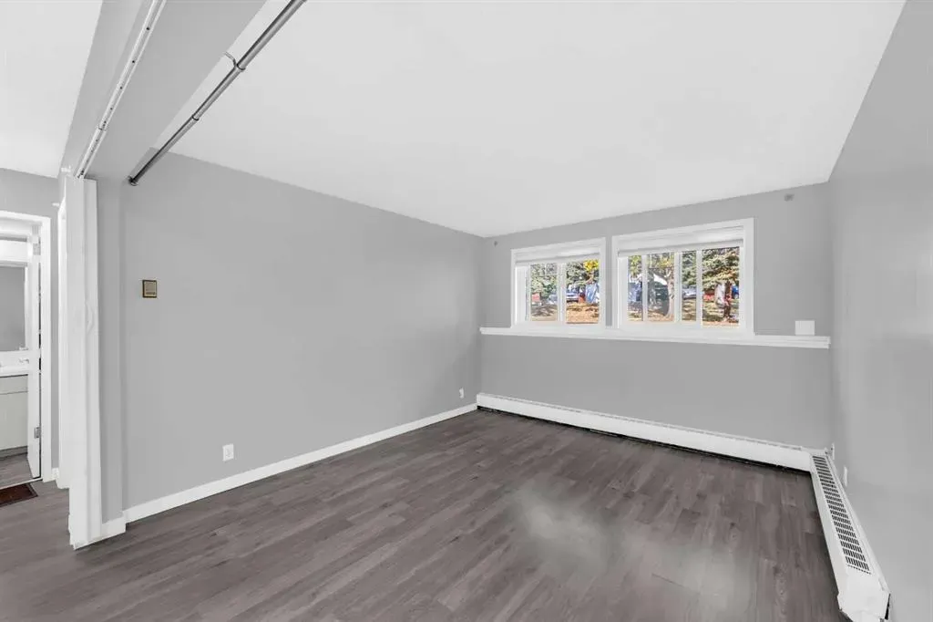 5601 Dalton Drive NW, #105A