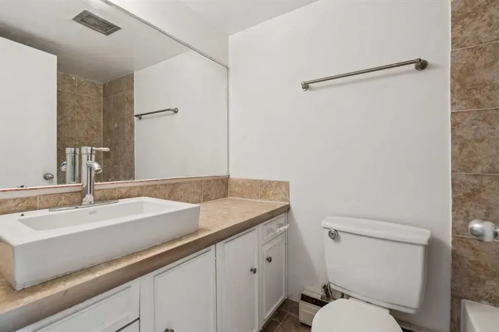 315 Heritage Drive SE, #330