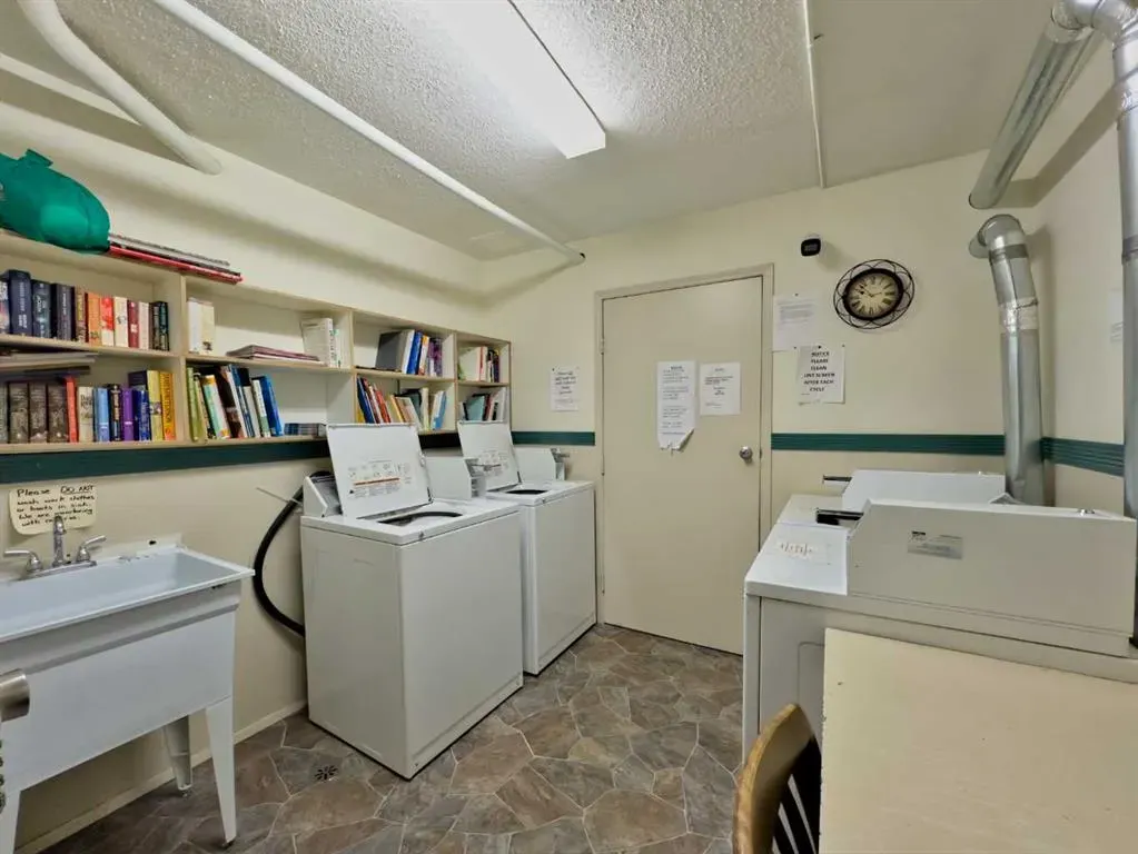 13102 22 Avenue, #202