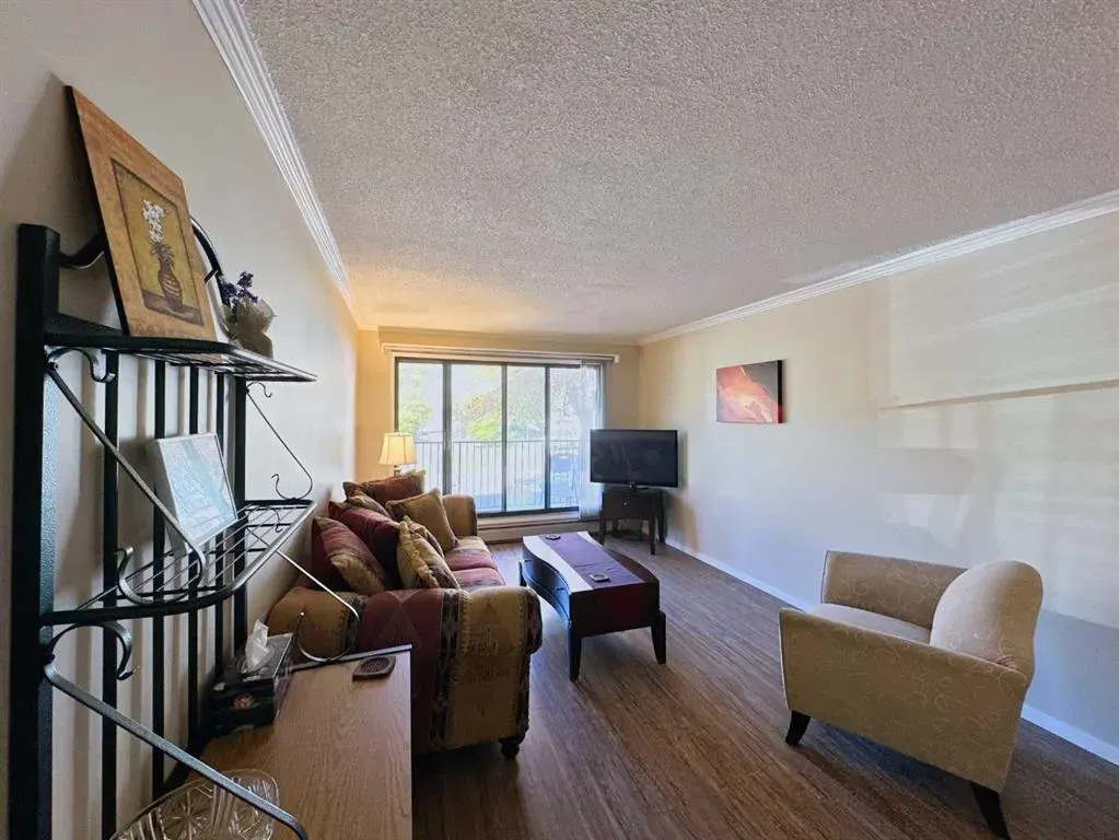 13102 22 Avenue, #202