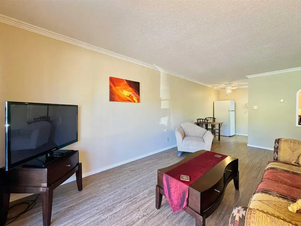 13102 22 Avenue, #202