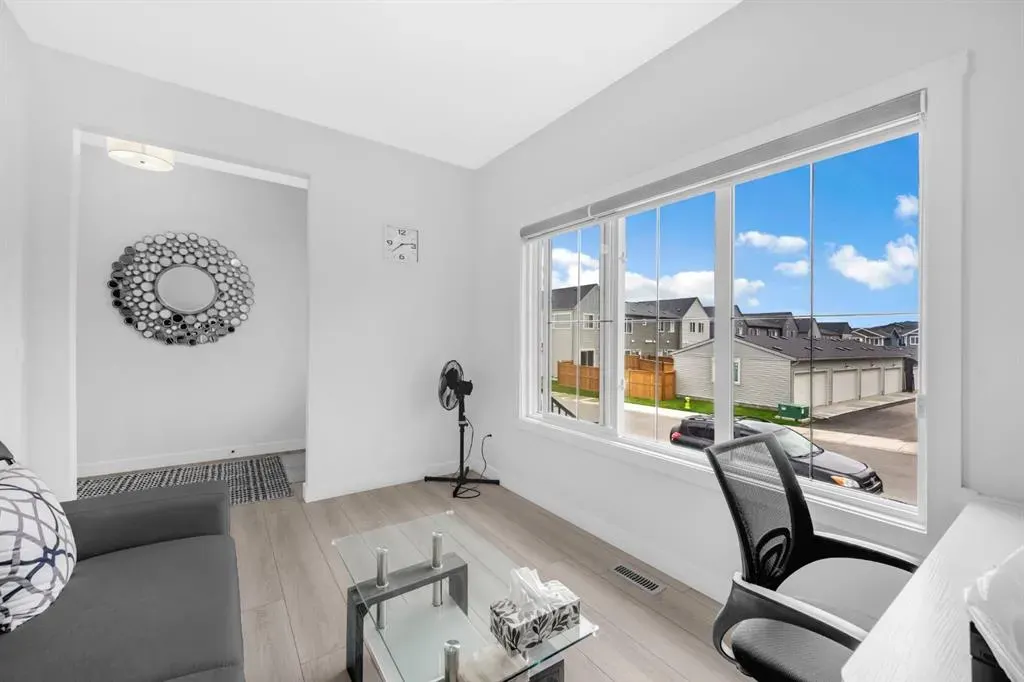 34 Sage Hill Lane NW