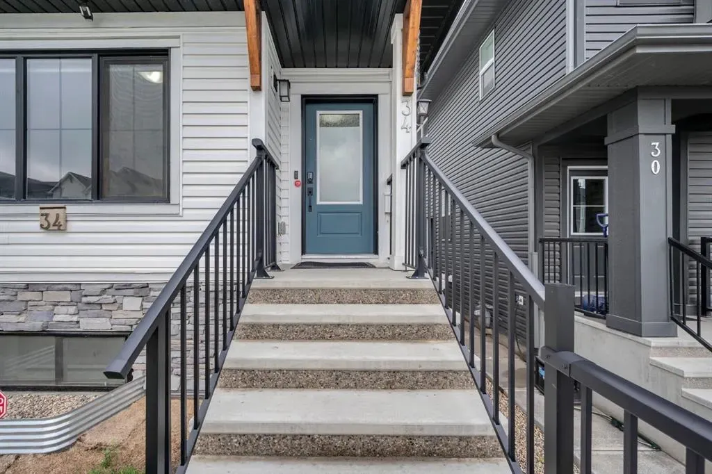 34 Sage Hill Lane NW