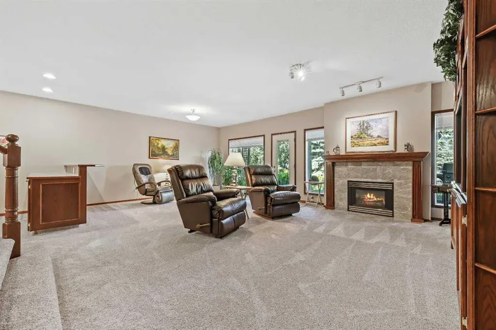 163 Douglasview Road SE