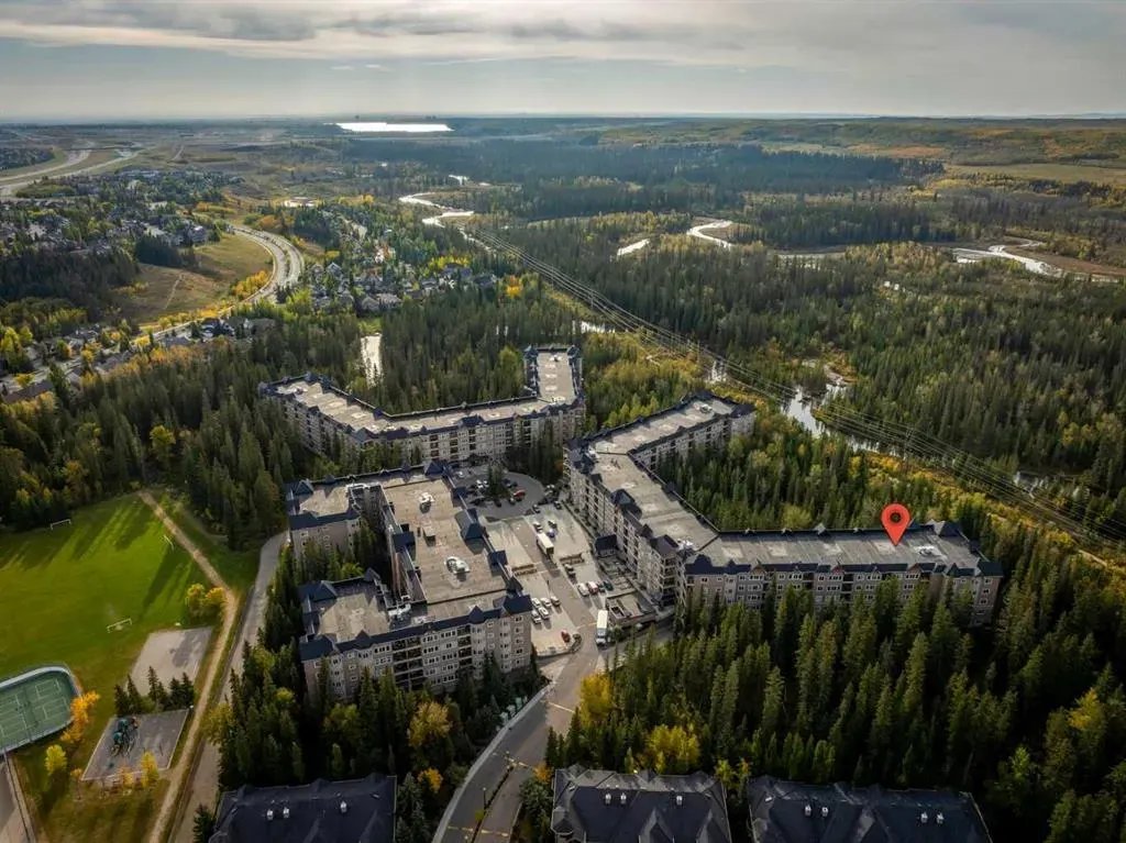 10 Discovery Ridge Close SW, #109