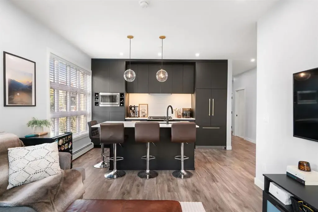 4275 Norford Avenue NW, #105