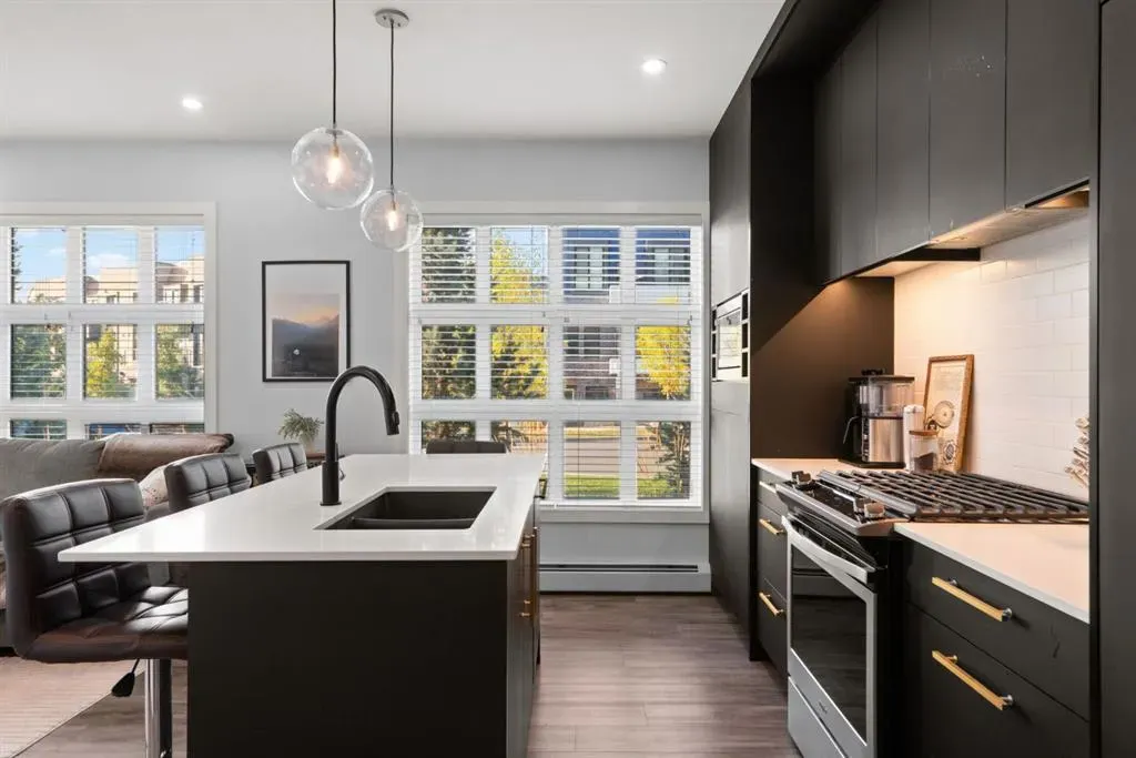4275 Norford Avenue NW, #105