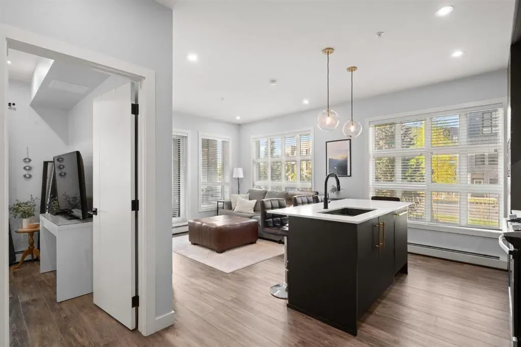 4275 Norford Avenue NW, #105