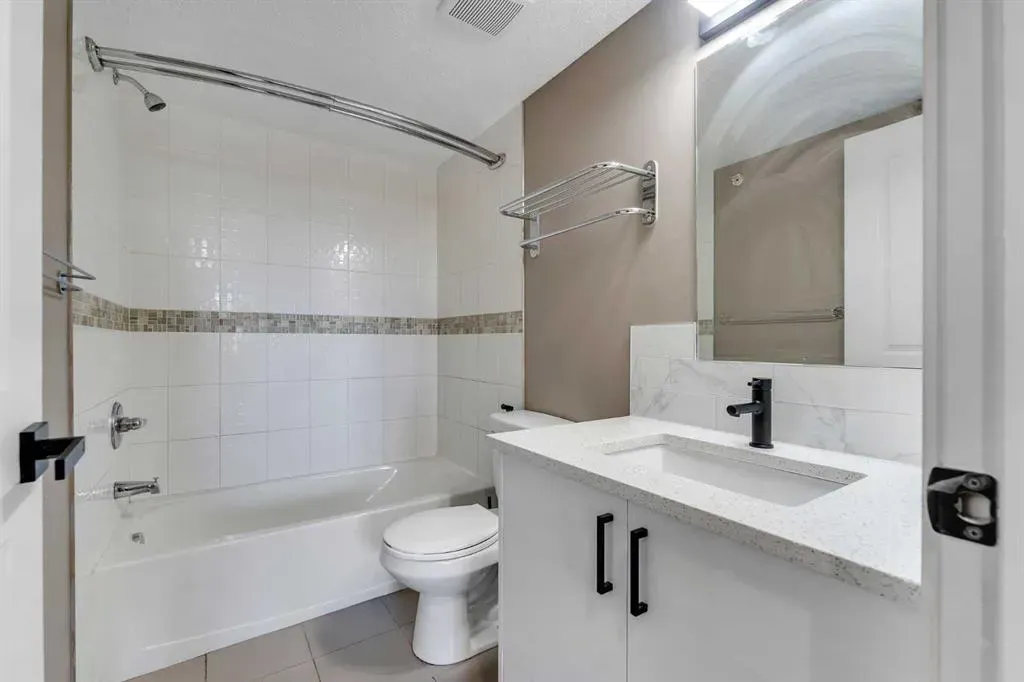5 Saddlestone Way NE, #415