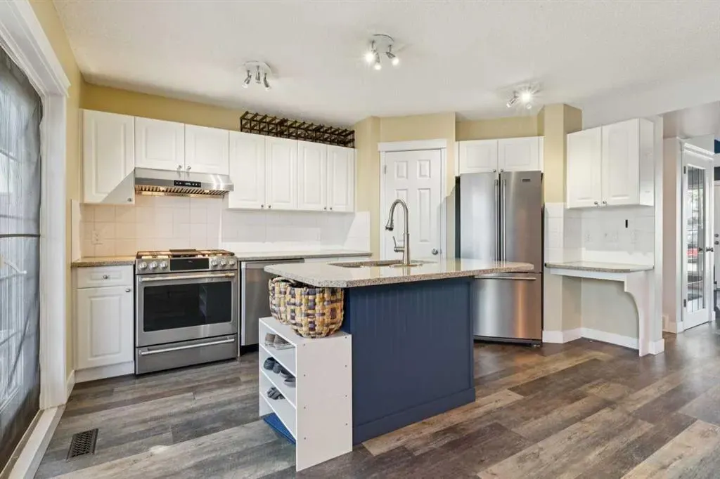 117 Tuscany Drive NW