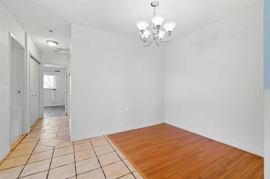 232 Radley Place SE