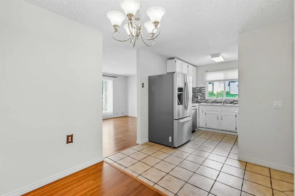 232 Radley Place SE