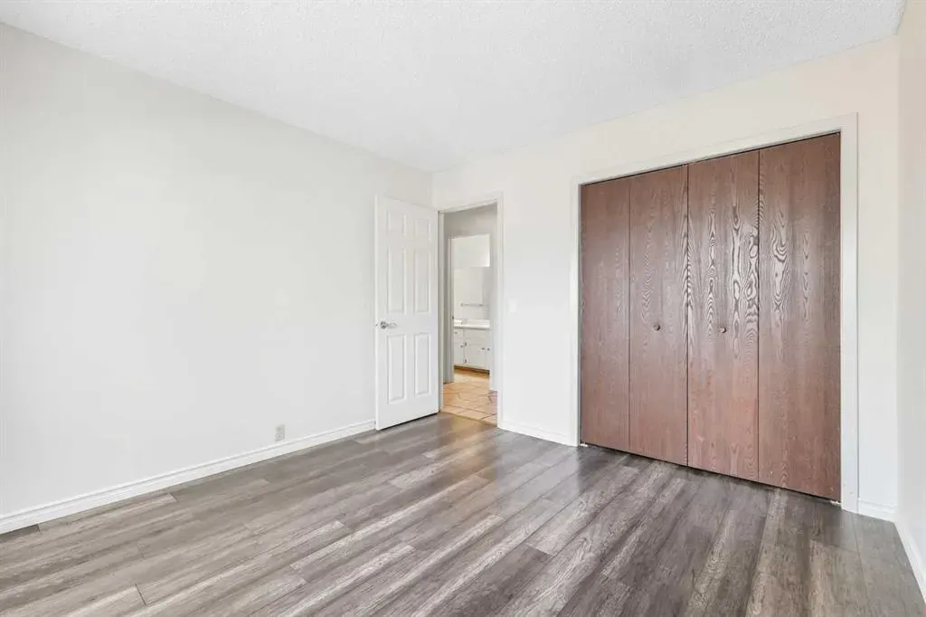 232 Radley Place SE