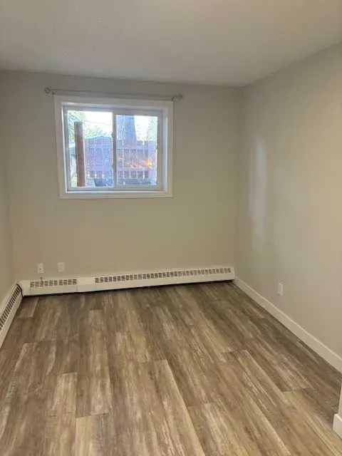 4311 73 Street NW, #105