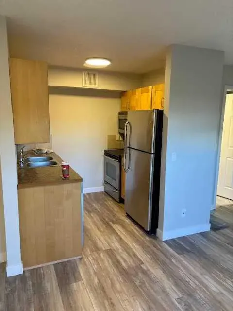 4311 73 Street NW, #105