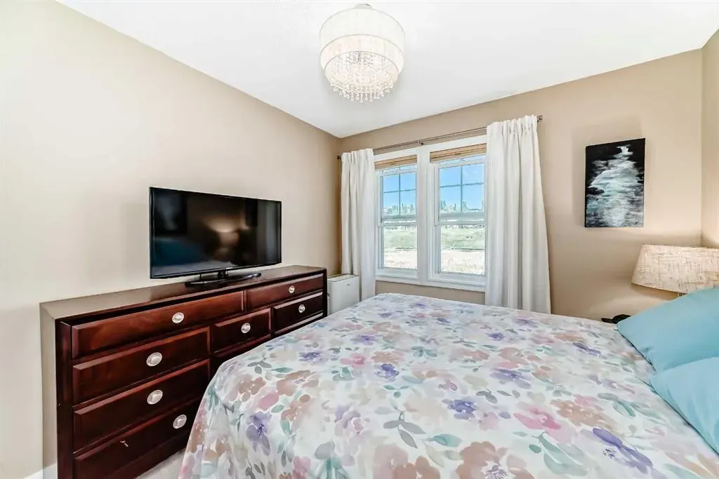 39 Hidden Creek Place NW, #704