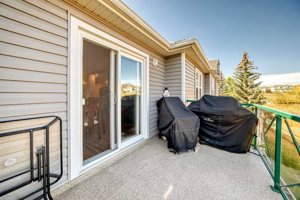 39 Hidden Creek Place NW, #704