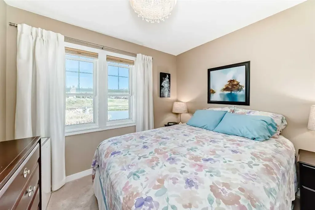 39 Hidden Creek Place NW, #704