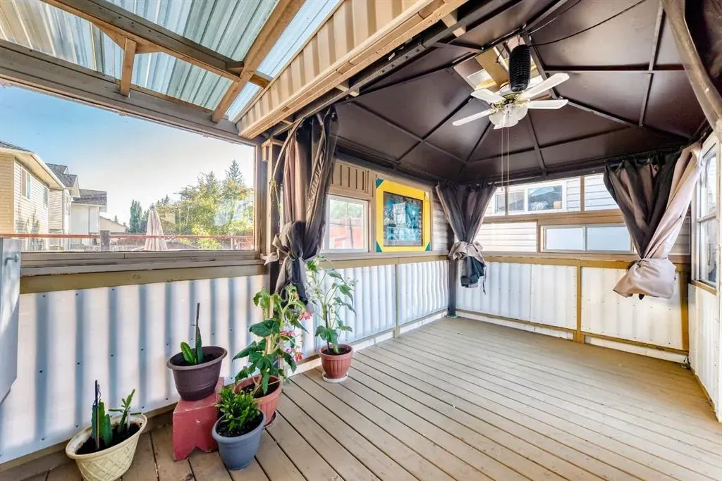 261 Bridlecreek Park SW