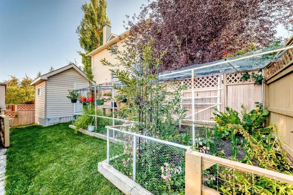 261 Bridlecreek Park SW