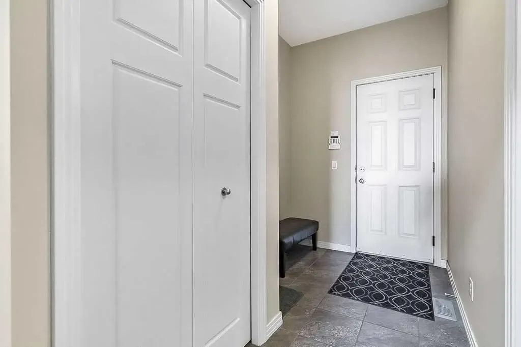 29 Ranchers Crescent