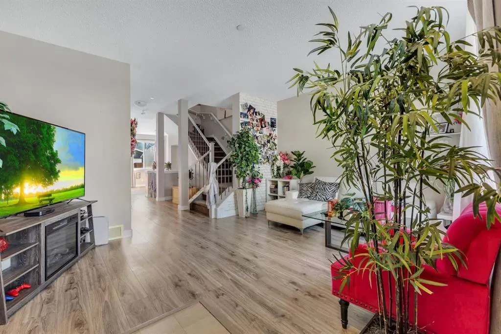 117 Howse Lane NE